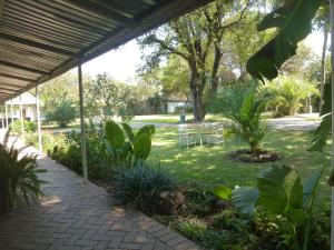 Gallery image of Fawlty Towers Accommodation & Activities in Livingstone