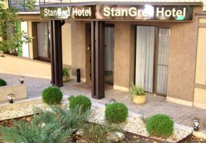 Budova, kde se hotel nachází