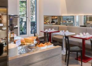 Restoran atau tempat lain untuk makan di Libertel Austerlitz Jardin des Plantes