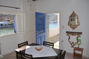 Bazén v ubytování Ammos Holiday House nebo v jeho okolí