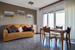 Posezení v ubytování Manresa Apartamentos Turísticos
