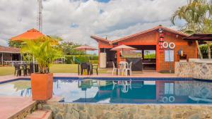 Afbeelding uit fotogalerij van Finca Hotel Cafetos in Montenegro