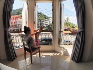 Balkoni atau teres di Pop-In Aonang