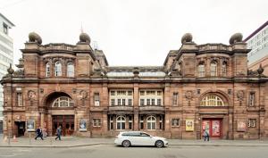 Gallery image of PREMIER SUITES PLUS Glasgow Bath Street in Glasgow
