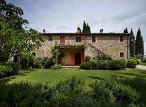 A garden outside Borgo Lucignanello Bandini
