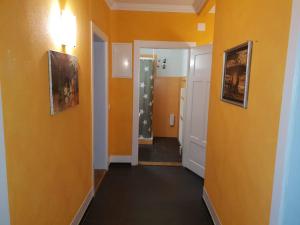 Foto Zürichis asuva majutusasutuse ZüriZimmer galeriist