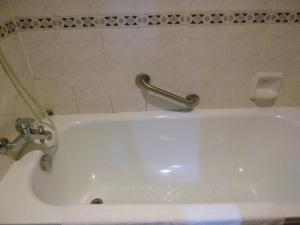 Koupelna v ubytování GOCOS Hotel + 9 fotografií