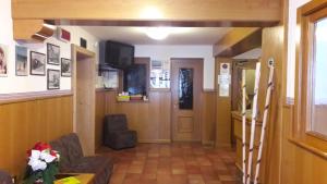 Kuchyň nebo kuchyňský kout v ubytování Hotel Edelweiss