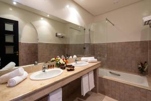 Koupelna v ubytování Marrakech Ryads Parc All inclusive