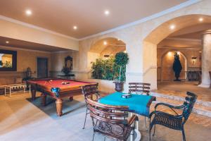 JOIA El Mirador by Iberostar -Adults Only的休息区