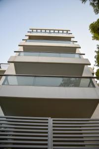 O edifício em que o apartamento se localiza