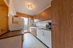 Кухня или кухненски бокс в Ecluses 15 - close to ski lift & centre - Nendaz