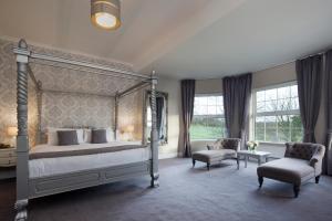 Gallery image of Elfordleigh Hotel in Plymouth