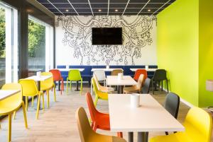 Gallery image of ibis budget Fribourg in Fribourg