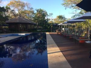 Swimmingpoolen hos eller tæt på Apto incrível em condomínio lindo