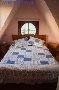 Ένα ή περισσότερα κρεβάτια σε δωμάτιο στο Hotel Brighton