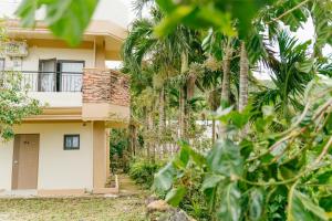 Aed väljaspool majutusasutust Saipan Emerald Villa