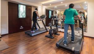 Fitness centrum a/nebo fitness zařízení v ubytování Boudl Gardenia Resort
