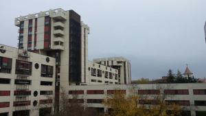 Budova, v ktorej sa apartmán nachádza