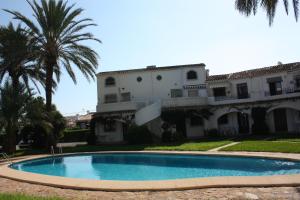 Bazén v ubytování Apartamento Oasis Park nebo v jeho okolí