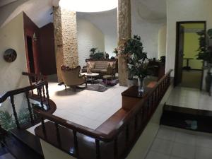 Lobbyn eller receptionsområdet på Cespedes House Rooms