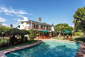 Galeriebild der Unterkunft Raw Karoo Guest House in Oudtshoorn