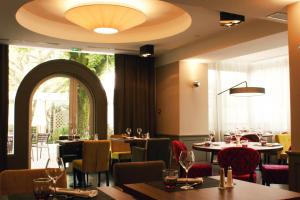 Restaurace v ubytování Logis Auberge Saint Simond