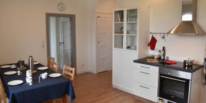 Η κουζίνα ή μικρή κουζίνα στο Ferienwohnung am Ostseebad