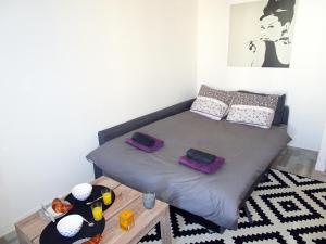 "Le Trendy" by EnjoyNice, 2-room 2 blocks from the beach