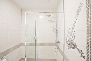 Kúpeľňa v ubytovaní R&B APARTMENTS POZNAŃ