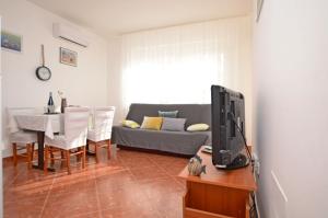 TV a/nebo společenská místnost v ubytování Apartment Marija