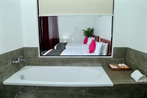 Un baño de Noni Tree Hostel