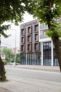 The building in which a szállodákat is located