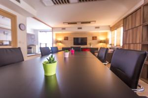 Konferenční prostory v ubytování HostGost Selected Suites - BAMS, Private Spa included