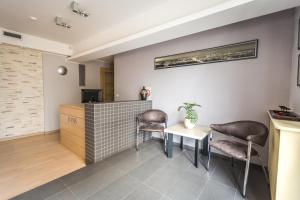 Kuchyň nebo kuchyňský kout v ubytování HostGost Selected Suites - BAMS, Private Spa included