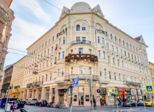 Afbeelding uit fotogalerij van Central Home Budapest in Boedapest