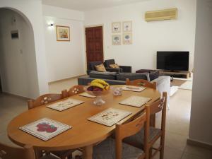 Gallery image of Sirena Sunrise Prestige apartments in Paphos City