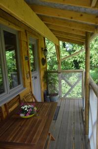 Gallery image of LES GITES INSOLITES DE LA CASCADE in Lespesses