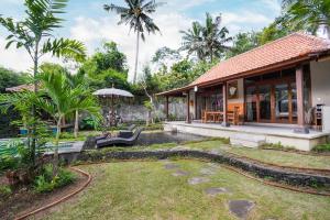 Κήπος έξω από το Sunny Sun Ubud Private Villa
