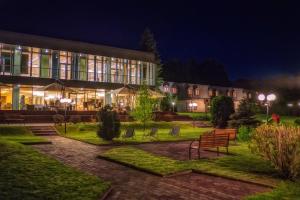 Vonkajšia záhrada v ubytovaní Hotel HP Park