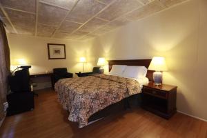 Gallery image of Motel Chez Nous in Laval