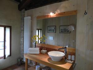a bathroom with a sink and a mirror at B&B Ca' Cinel Asolo in Asolo +67 photos
