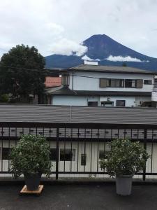 山景或在民宿看到的山景