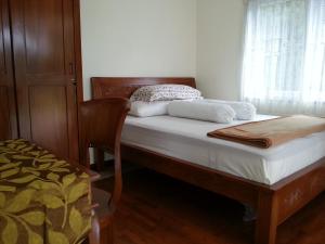 Ένα ή περισσότερα κρεβάτια σε δωμάτιο στο VILLA 5CEMARA