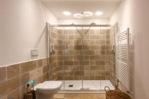 A bathroom at Romantic Relais Sorrento