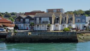 Foto dalla galleria di Aisla Cottage • East Cowes • Isle of Wight a East Cowes