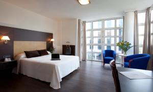 Posteľ alebo postele v izbe v ubytovaní Hotel Madrid Torrejon Plaza + 22 fotografií