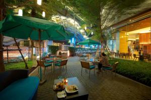 Restaurace v ubytování Jasmine Resort Bangkok