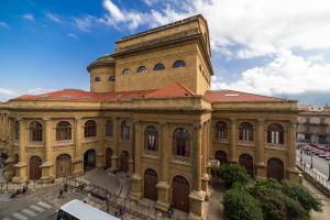 Gallery image of Opera House in Palermo