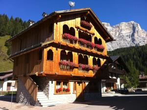 Gallery image of Romantic Chalet Dolomiti in Val di Zoldo